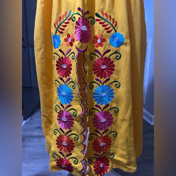 Vibrant Yellow Embroidered Dress- M - Picture 7 of 10
